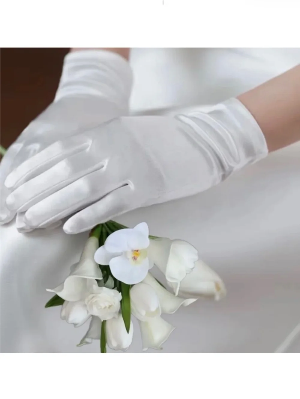 Premium Quality White Satin Short Gloves Wrist Length Wedding Gloves for Bride